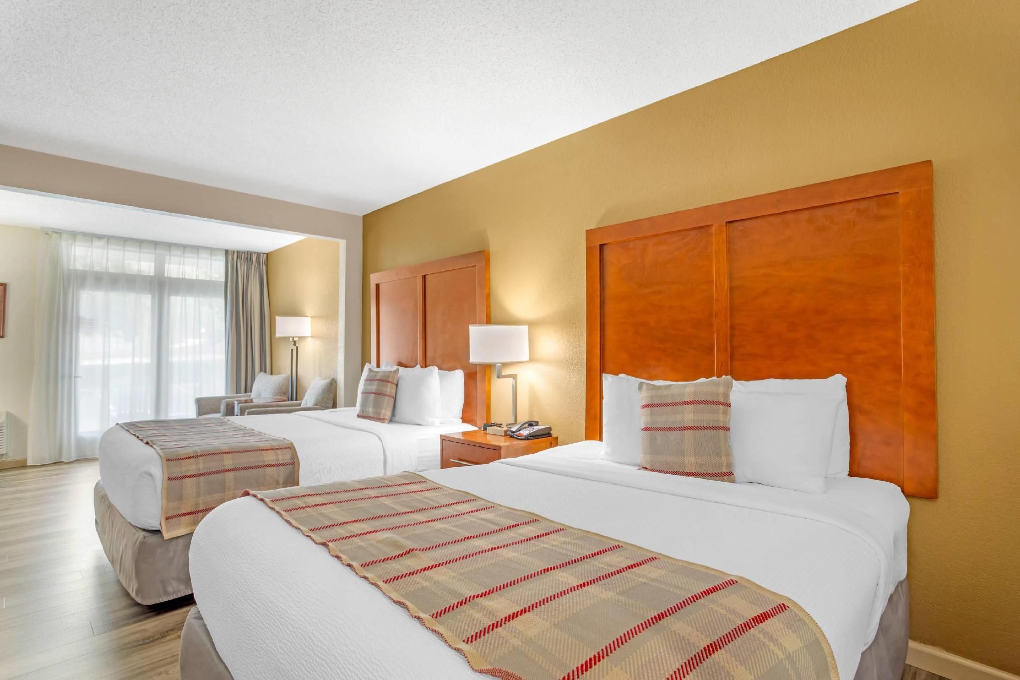 2 Queen Beds, Nonsmoking
