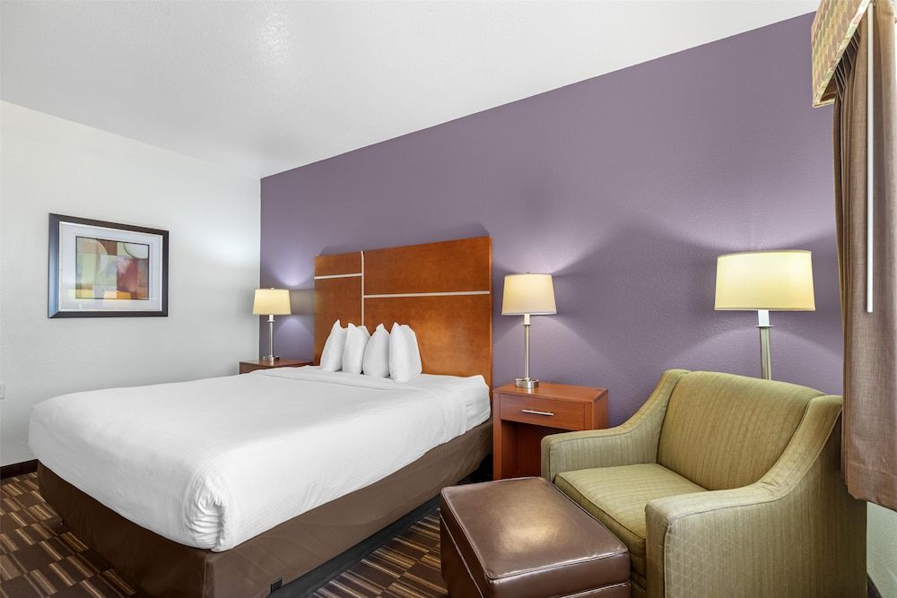 Best Western Firestone Inn & Suites