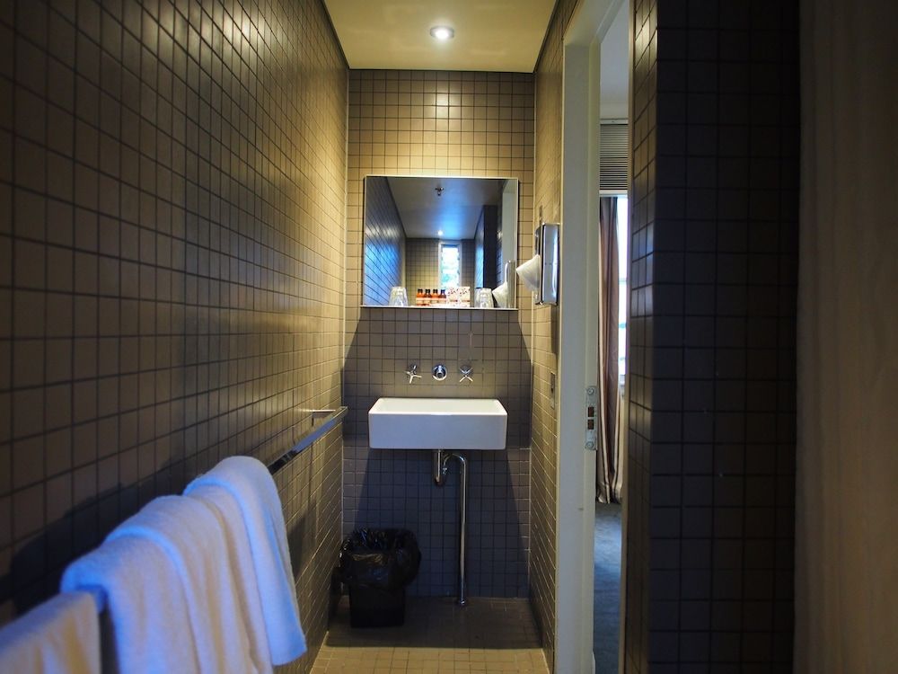 Kirketon Hotel Sydney Executive Room 5