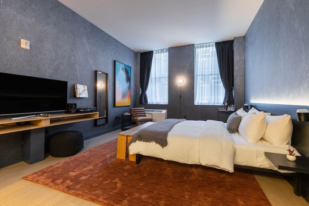 undefined Mint House at 70 Pine 9