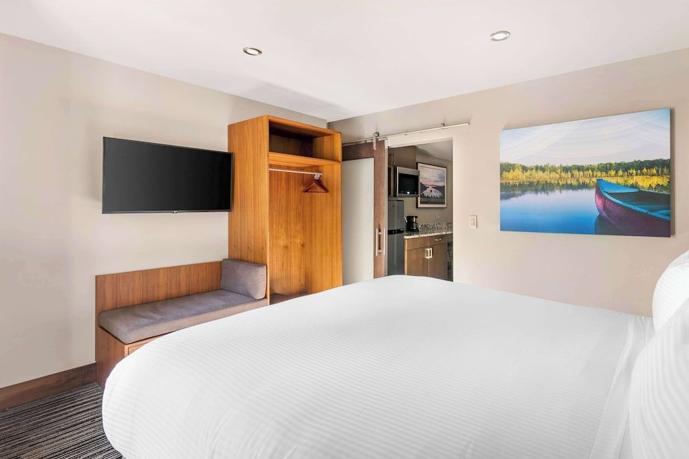 undefined Hilton Vacation Club Tahoe Seasons Lake Tahoe 5