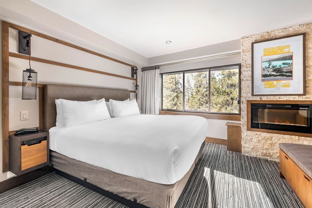 undefined Hilton Vacation Club Tahoe Seasons Lake Tahoe 10