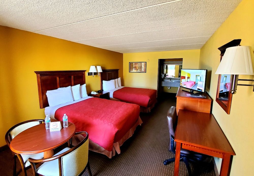 Standard Room, 2 Double Beds, Non Smoking