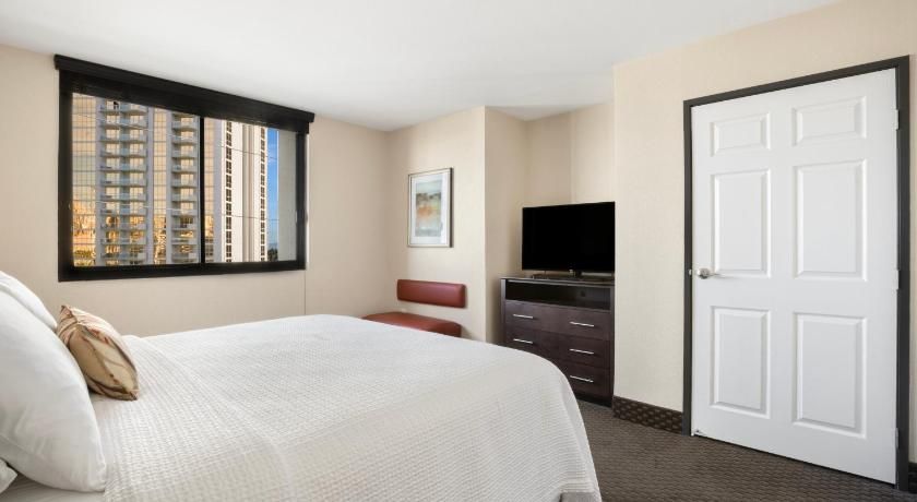 undefined The Carriage House 8
