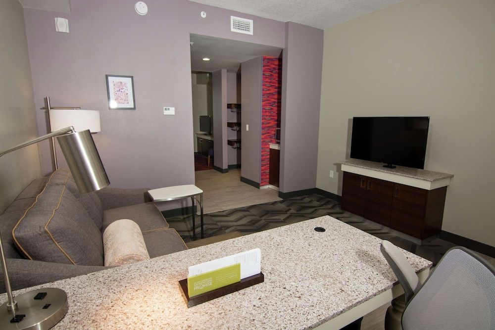 Junior Suite, 1 King Bed, Accessible, Non Smoking (hearing acc)