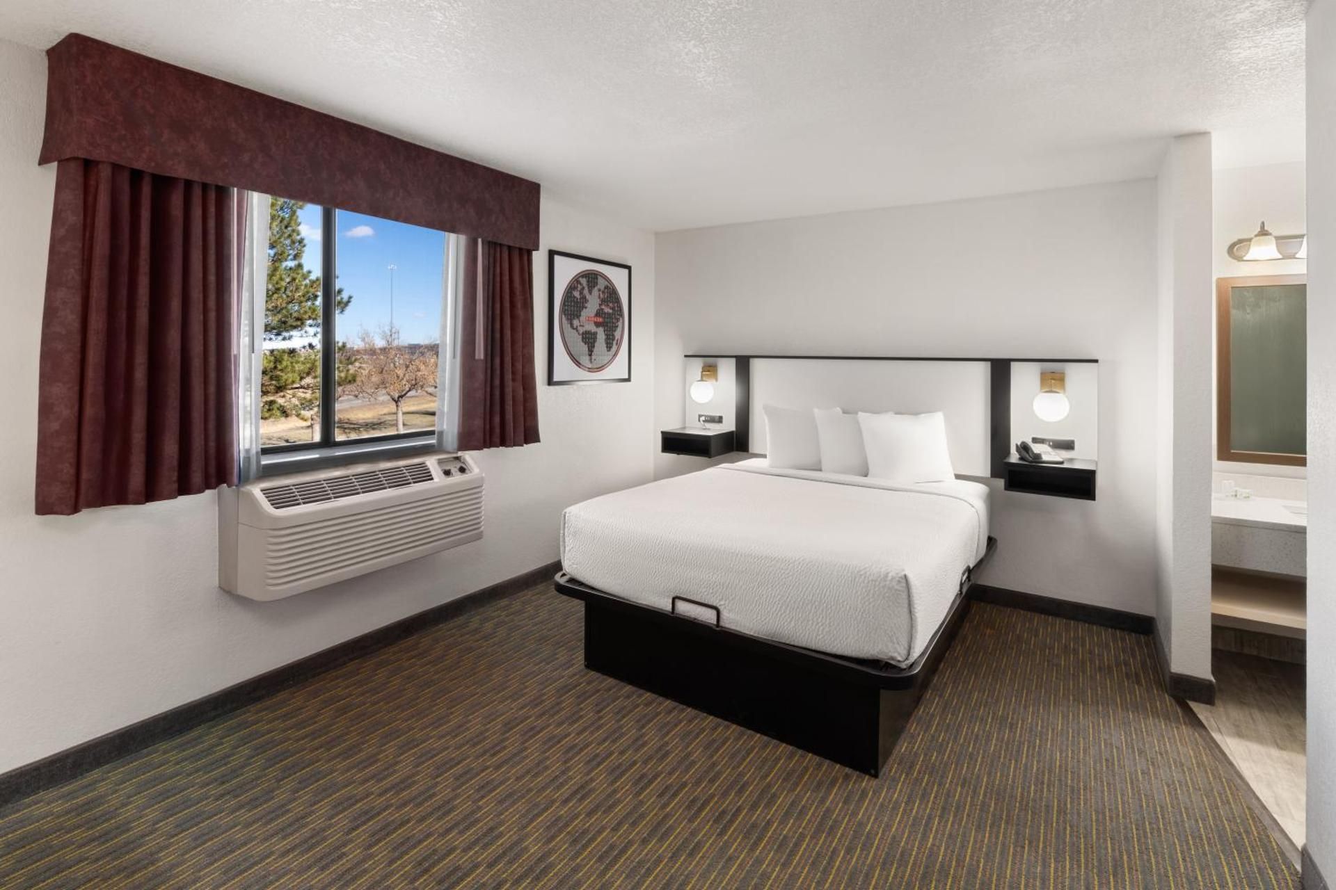 2 Queen Bed, One-Bedroom, Suite, Non-Smoking