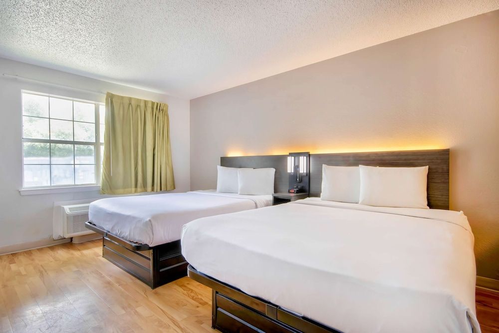 Standard Room, 2 Double Beds, Accessible, Non Smoking