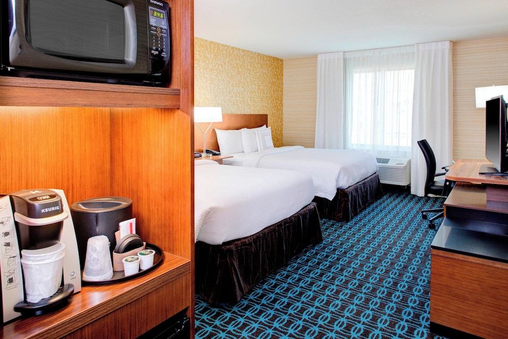 Room, 2 Queen Beds, Non Smoking