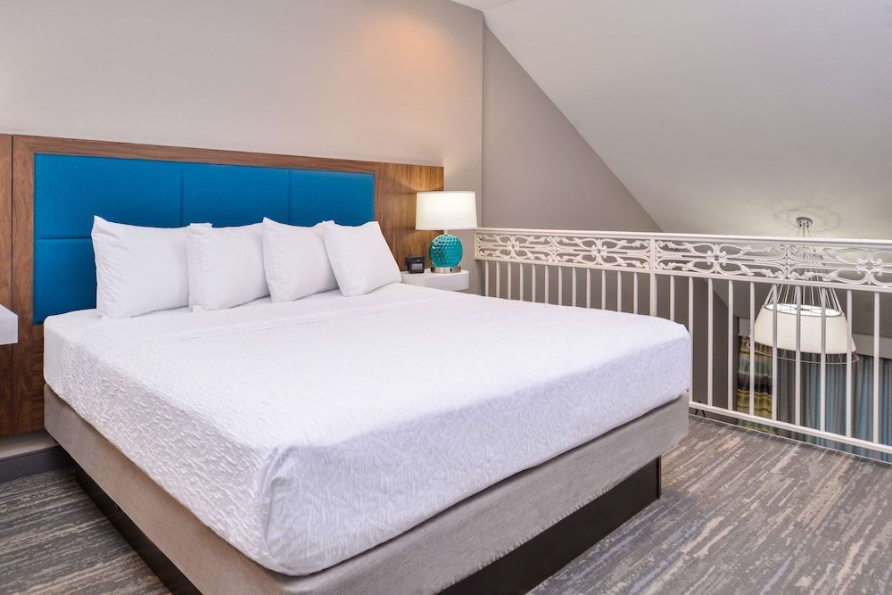 Room, Multiple Beds