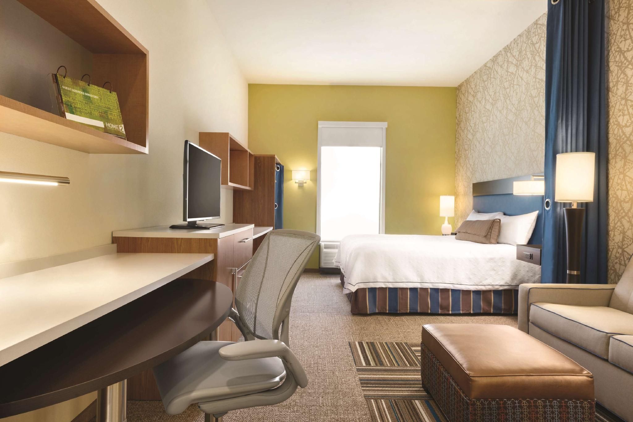 1 KING BED STUDIO SUITE NONSMOKING