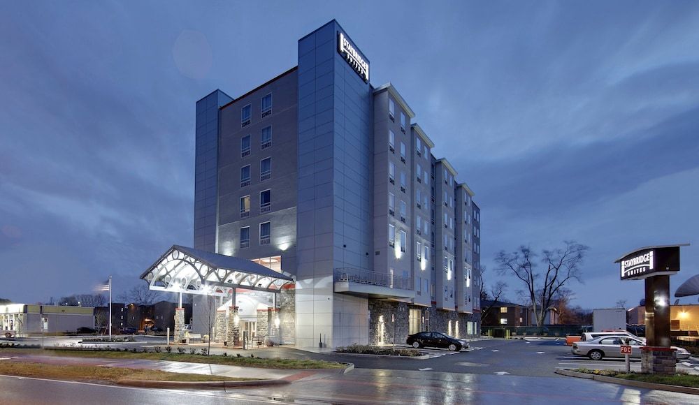 undefined Staybridge Suites Columbus Univ Area - OSU by IHG