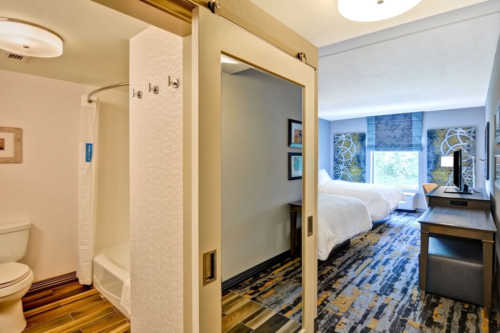 Room, 2 Queen Beds, Non Smoking, Refrigerator