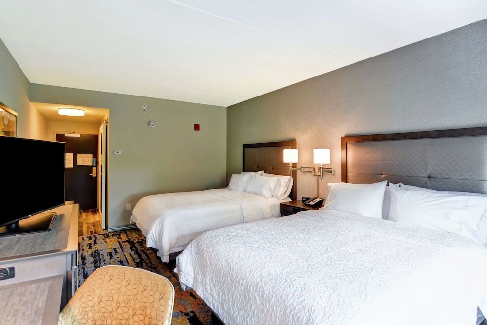 Room, 2 Queen Beds, Accessible, Non Smoking (w/ bathtub)