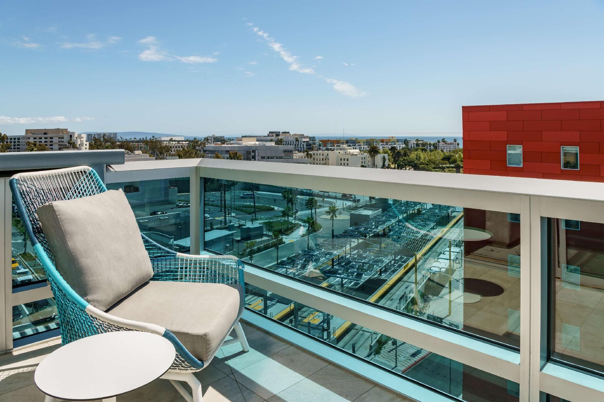 1 King Balcony Studio Suite Nonsmoking