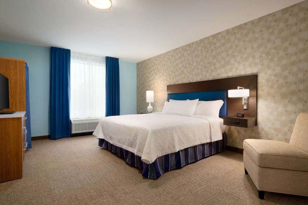 Suite, 1 King Bed, Non Smoking (Rollin Shower & Hearing)