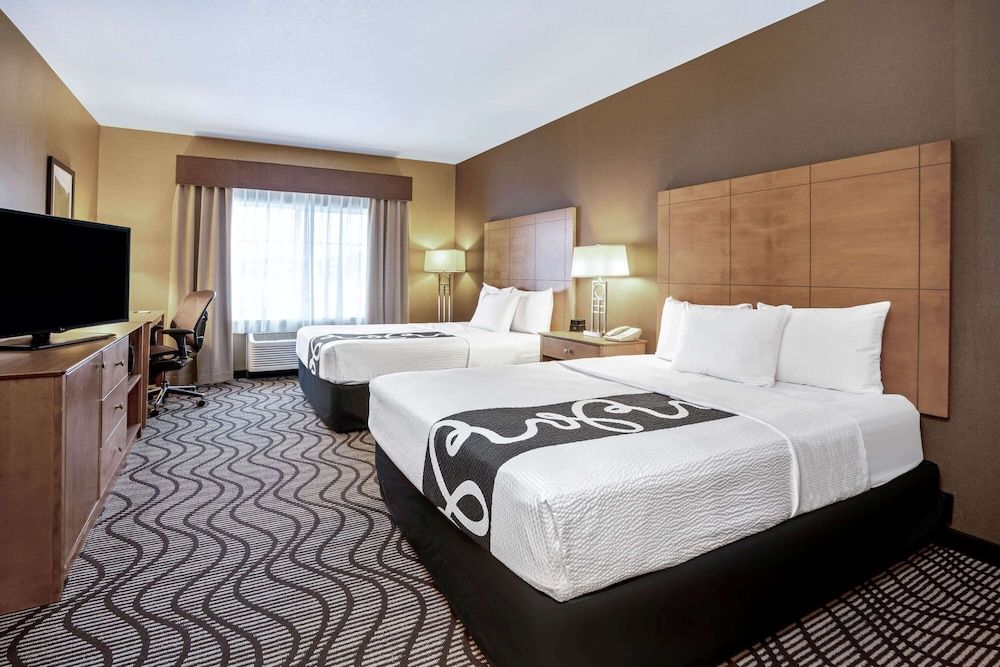 Room, 2 Queen Beds, Non Smoking