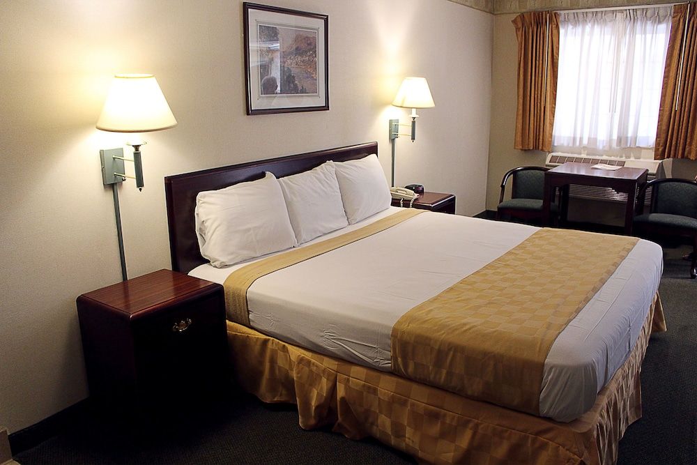 Room, 1 King Bed, Jetted Tub