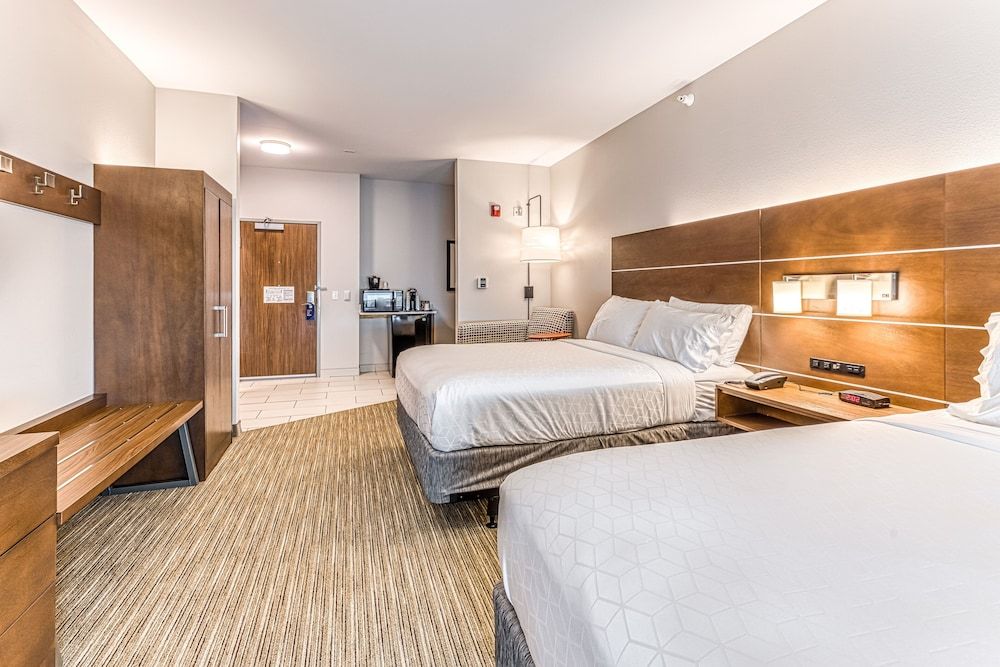 Standard Room, 2 Queen Beds, Accessible, Non Smoking (Comm Access)