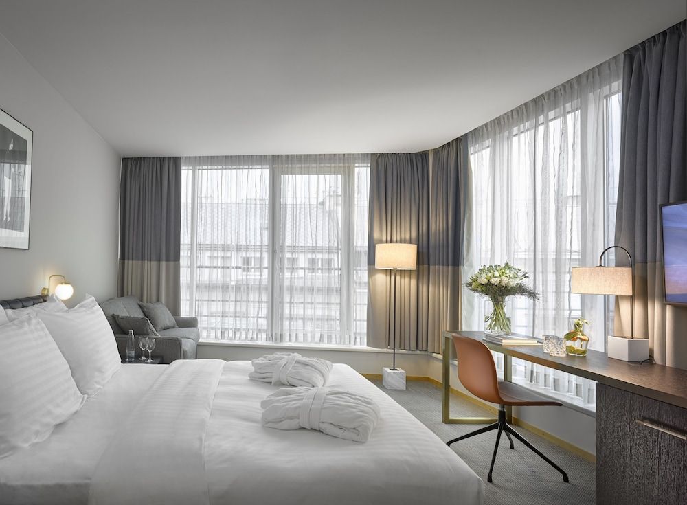 undefined K+K Hotel Fenix 5