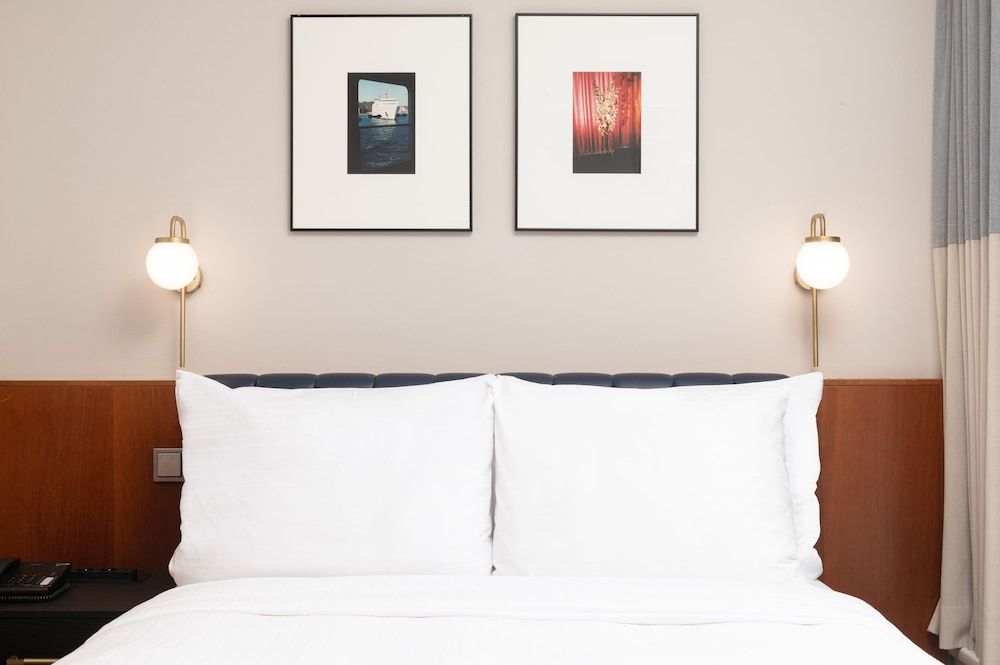 K+K Hotel Fenix Small Double 3