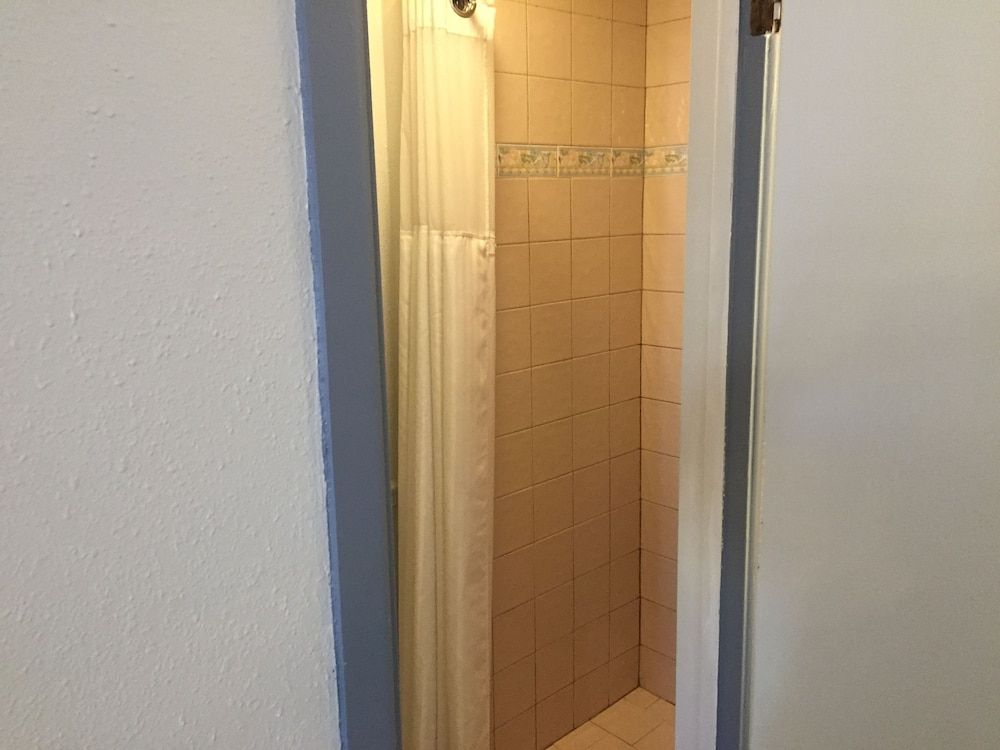 Seacrest Inn Room (The Mermaid) 4