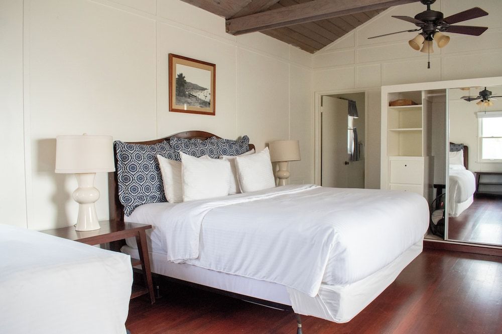 Room, Multiple Beds