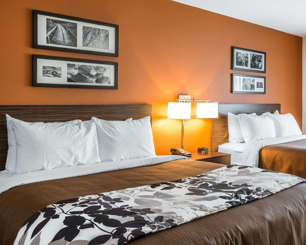 Standard Room, 2 Queen Beds, Non Smoking