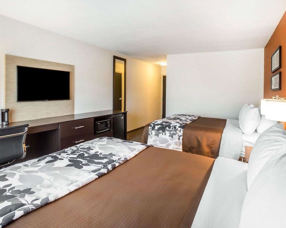Room, 2 Queen Beds, Accessible, Non Smoking