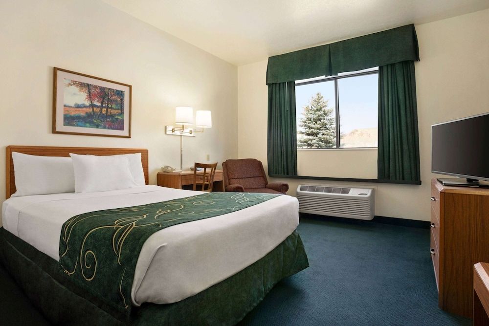 Room, 1 Queen Bed, Non Smoking