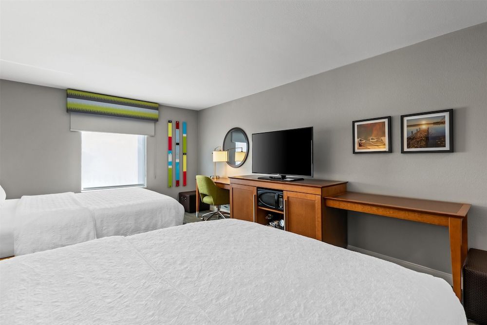 Room, 2 Queen Beds, Accessible, Non Smoking (Hearing Impaired)