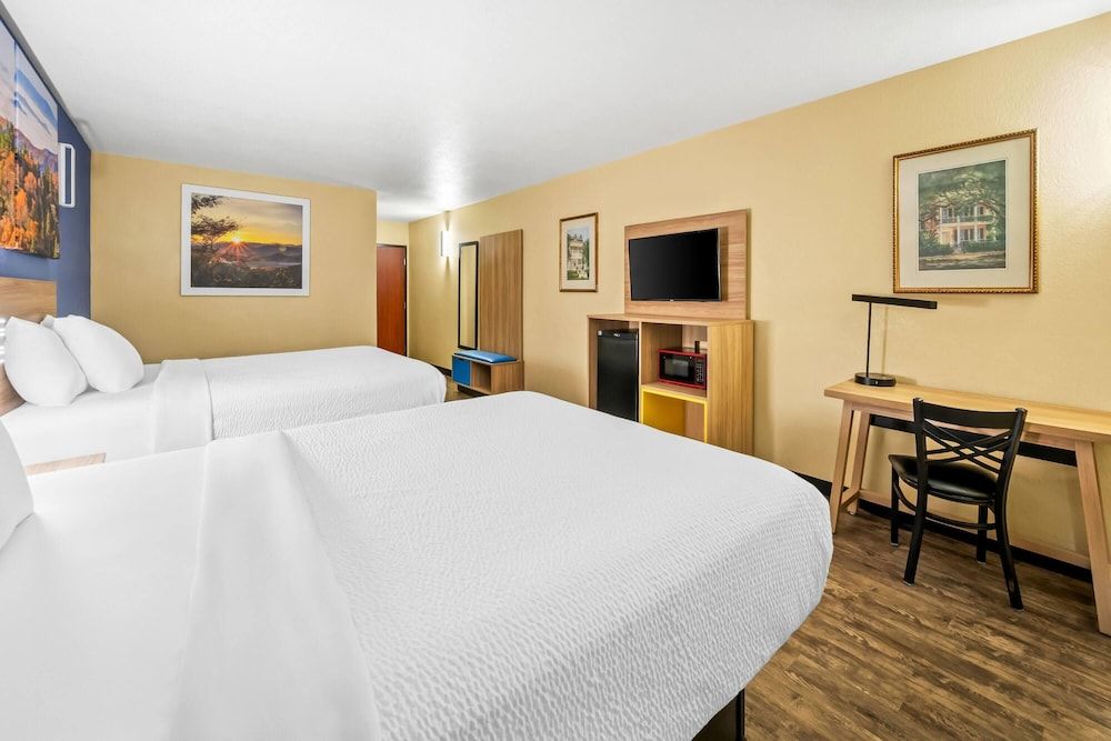 Room, 2 Queen Beds, Accessible, Refrigerator & Microwave (Non-Smoking)