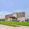 Holiday Inn Express & Suites Omaha Airport by IHG