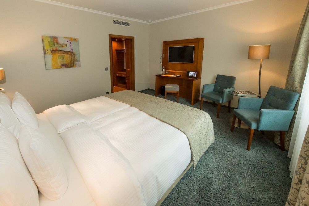 Hotel Oranien Wiesbaden Comfort Double Room 3