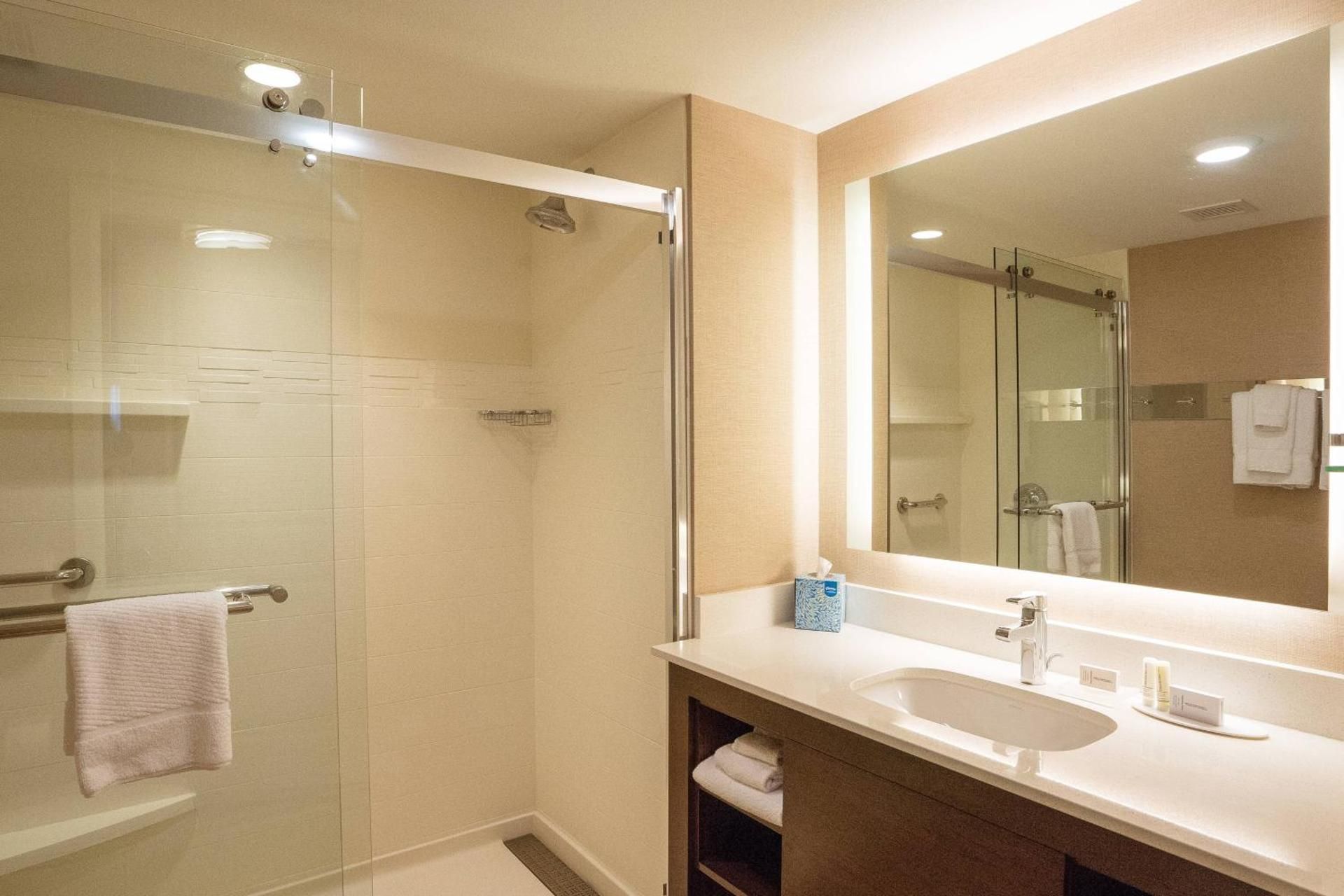 undefined Residence Inn by Marriott Seattle University District 4