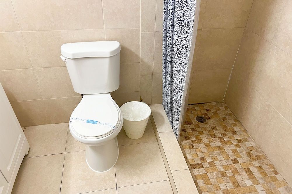 Sunny Isles Apartments Studio 9