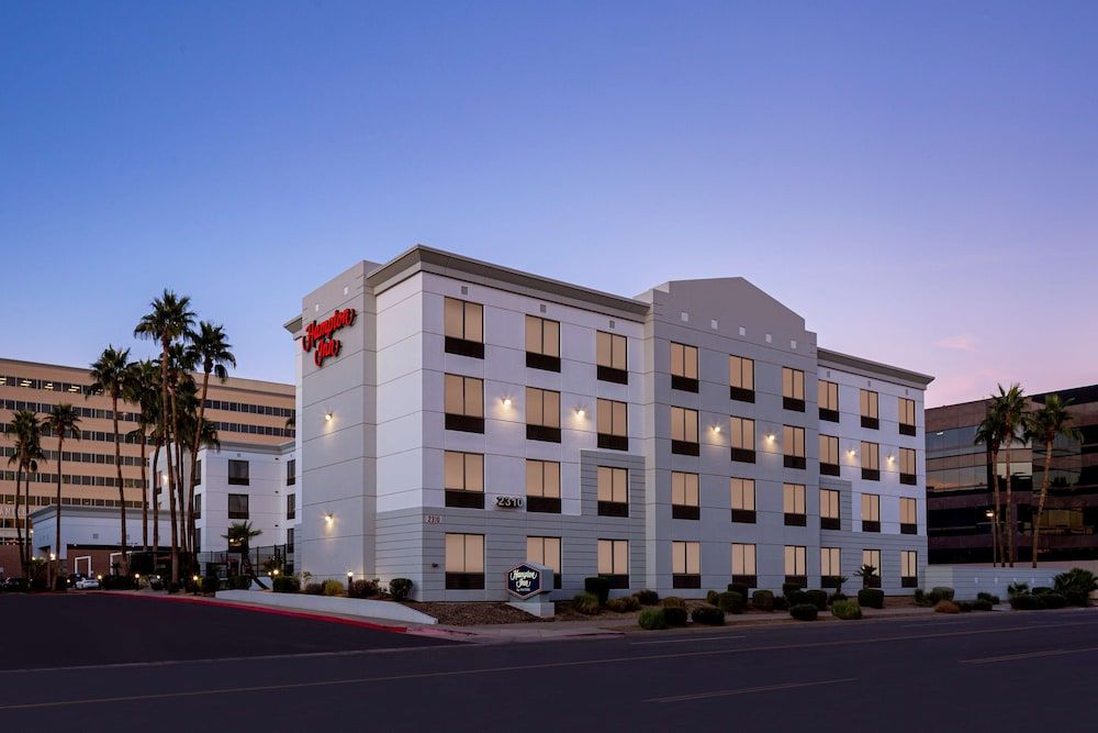 undefined Hampton Inn Phoenix-Biltmore 6