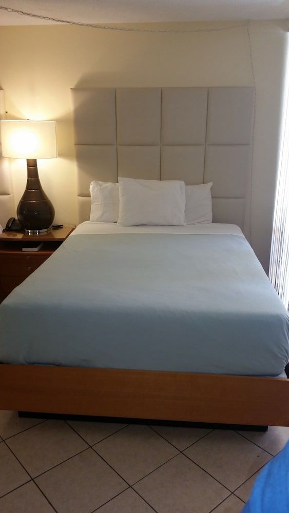 undefined Ocean Mile Hotel 10