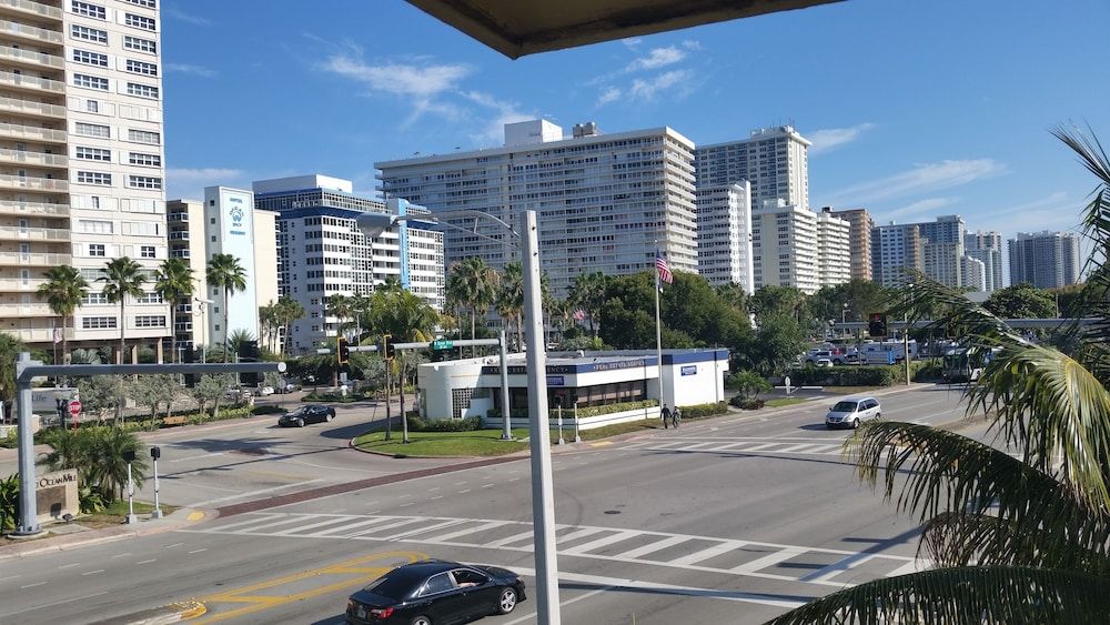 undefined Ocean Mile Hotel 8