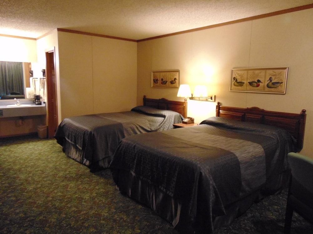 Heritage House Inn Double Room, Non Smoking 6