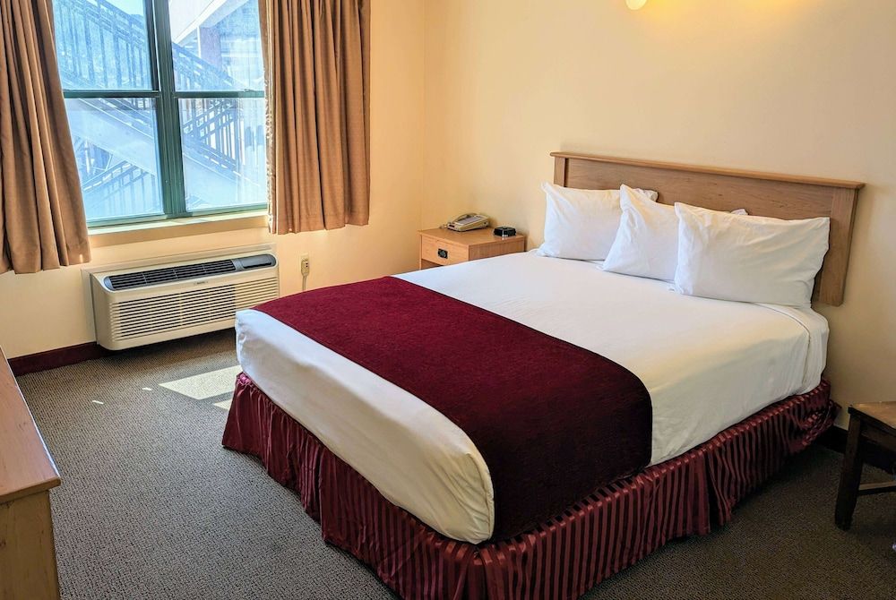 Room, 1 Queen Bed, Accessible, Non Smoking (Non Pet-Friendly)