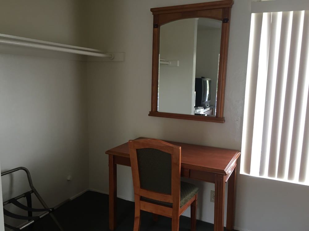 In-Room Business Center