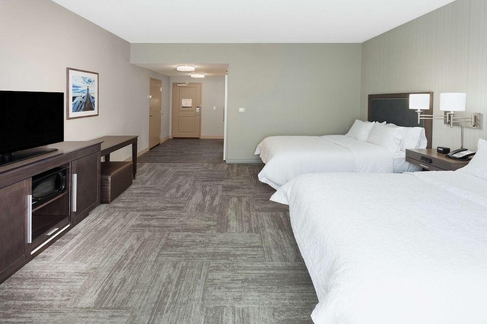 Room, 2 Queen Beds, Accessible, Non Smoking (Bathtub)