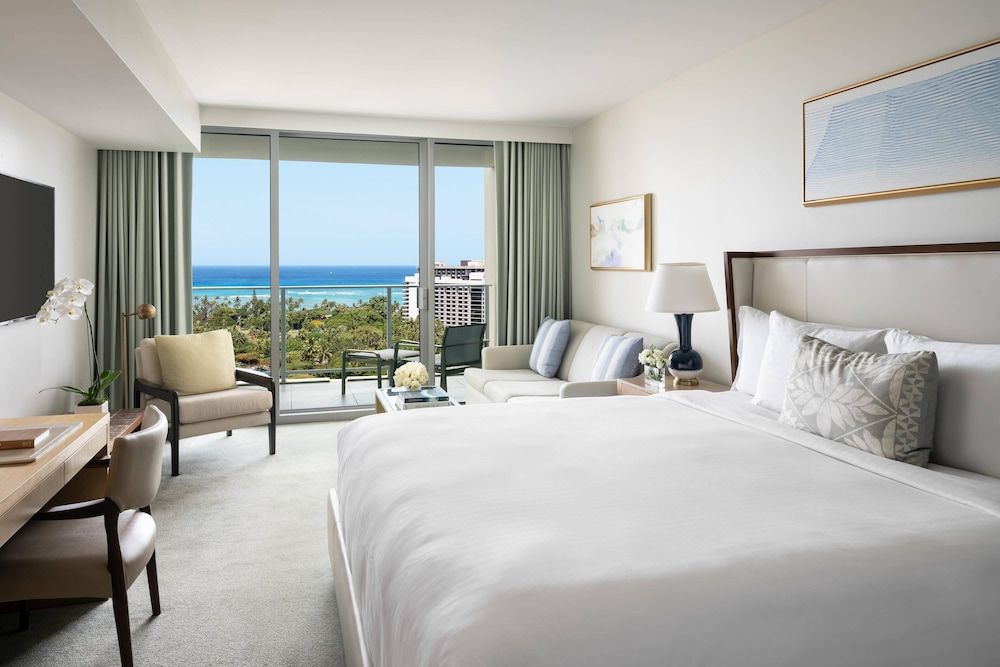 Deluxe Room, 1 King Bed with Sofa bed, Non Smoking, Ocean View