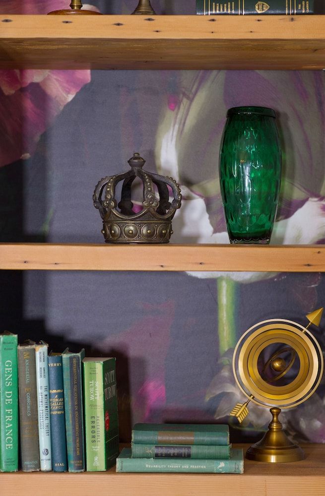 The Culver Hotel Studio, 2 Queen Beds 10