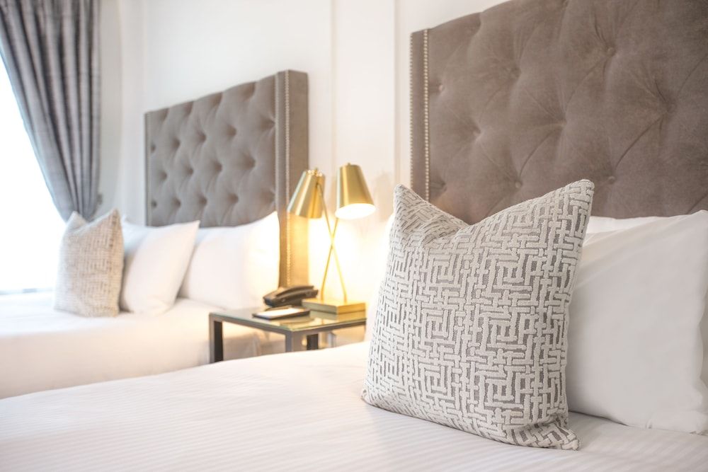 The Culver Hotel Studio, 2 Queen Beds