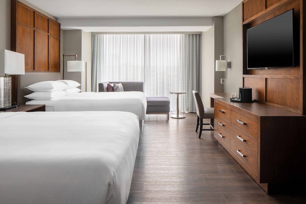 undefined Omaha Marriott Downtown at the Capitol District 8