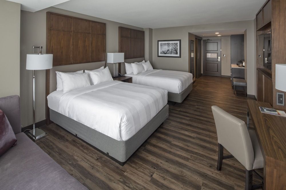 undefined Omaha Marriott Downtown at the Capitol District 10