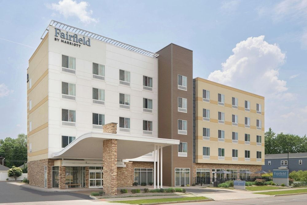 undefined Fairfield Inn & Suites by Marriott Niagara Falls 2