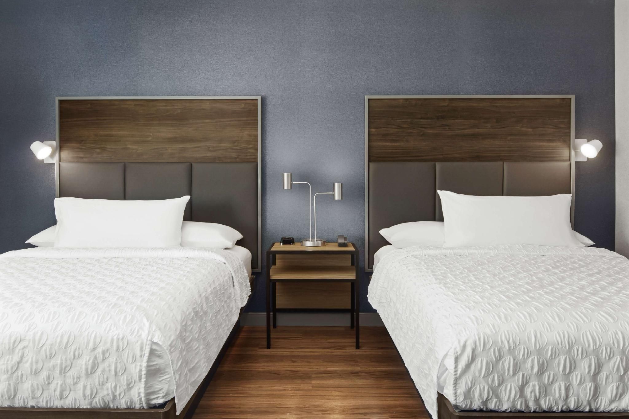 undefined Tru by Hilton Savannah Midtown, GA 4