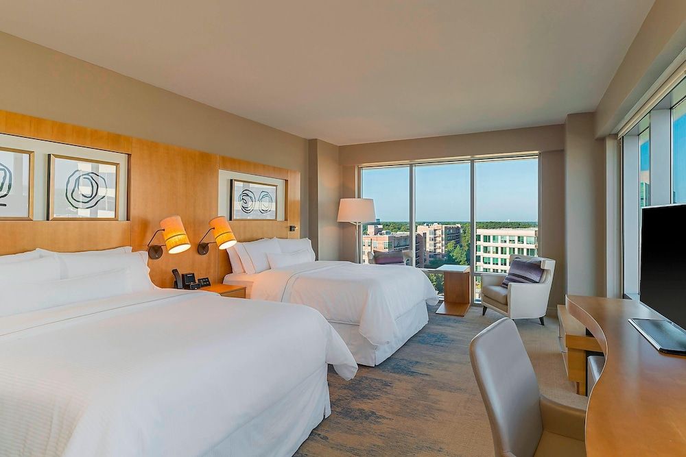 Room, 2 Queen Beds, Non Smoking (Hearing Accessible)